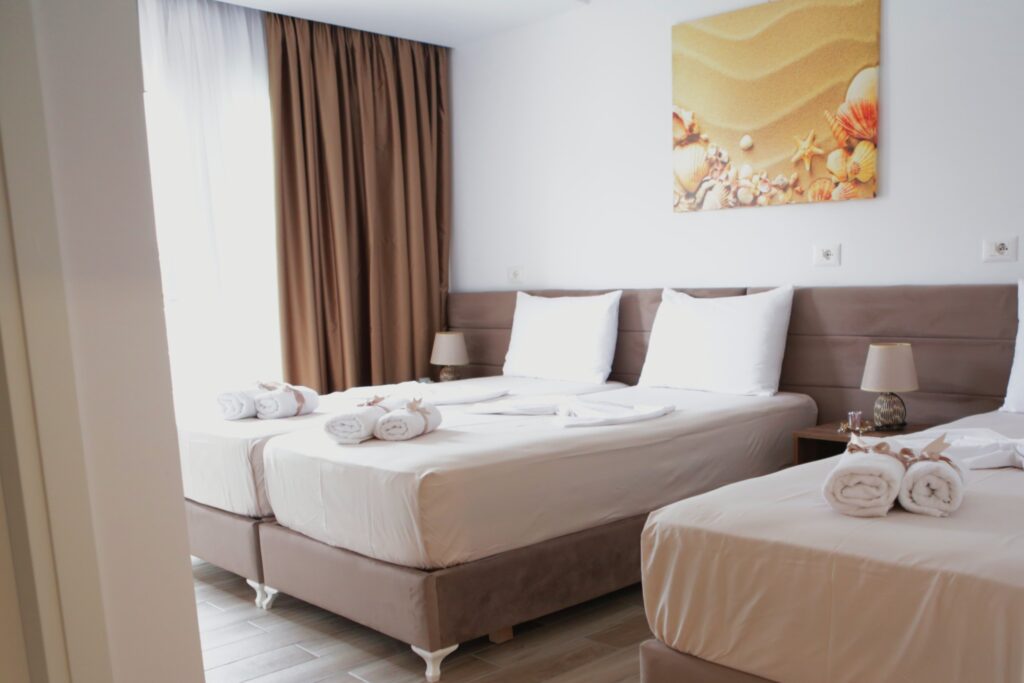 bebis rooms, bebis hotel, orikum, vlore, hotel albania